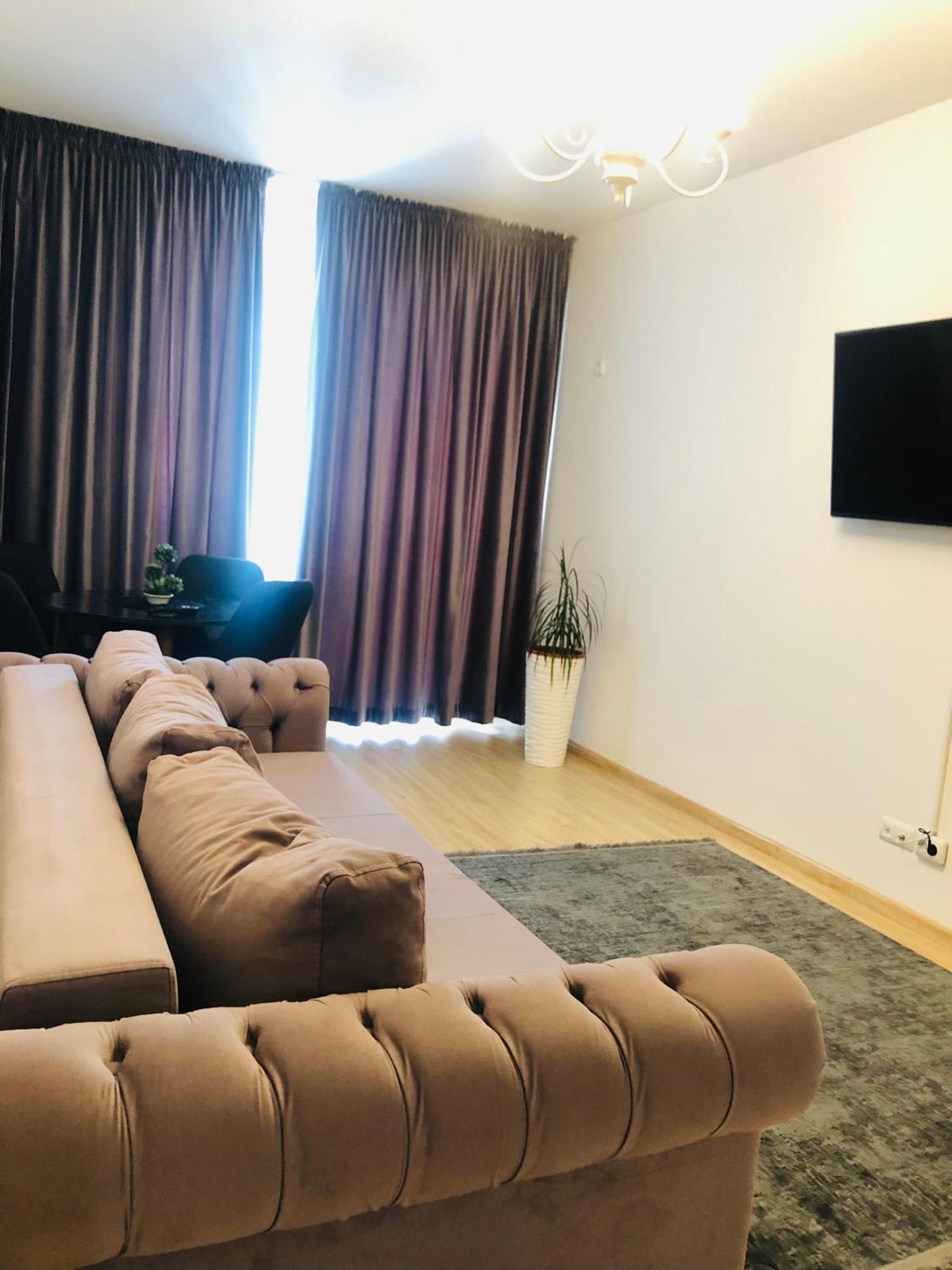Alex Mnl Lux Apartment 2 Free Parking Bucarest Exterior foto